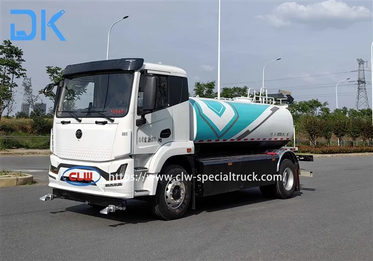 18-tuj Sweeper Tsheb Chengli ntshiab ntshiab cov hluav taws xob chassis sweeper trailer